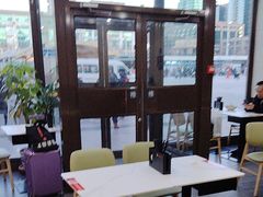 -李先生牛肉面大王(北京站售票厅餐厅)