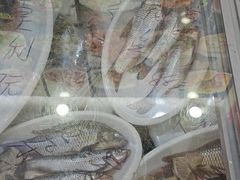 -老码头黑皮肘子锅包肉(文政街店)