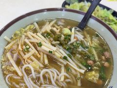-龙记桂林米粉(财满街店)