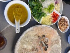 -官塘陈记鱼生·潮汕砂锅粥·牛肉火锅(潮枫路总店)