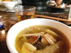 -菌海森林·非遗野生菌火锅(西山区滇池路摩根道店)