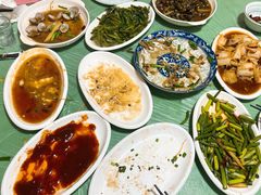 -小金龙饭店·夜宵大排挡专门店