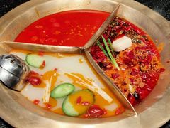 -周师兄大刀腰片火锅(洪崖洞旗舰店)