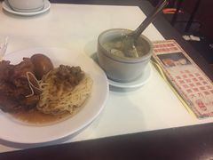 -阿水狮猪脚大王(台中公园店)