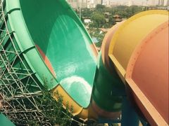 -欢乐水魔方水世界
