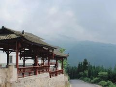 -钟鼎寺