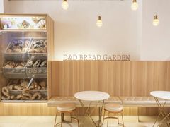 大堂-顶东面包花园·生日蛋糕(世博店)