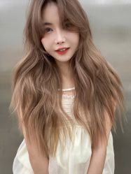 -TOP HAIR SALON