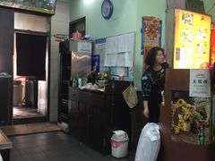 -丽虹云南过桥米线(兴工街店)