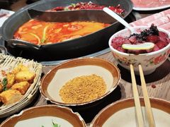 -萍姐火锅·公路夜市(武汉首店)