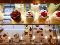 -花花卷卷·鲜食蛋糕(静安久光百货店)