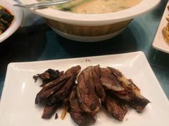 -老鼎万春卤菜(五代传承创始老店)