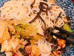 -螺世纪螺蛳粉·桂味小排档(裕德店)