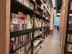 -西西弗书店&矢量咖啡(凯德晶萃广场店)