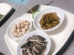 -海底捞火锅(海宁路店)