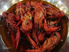 -满盆龙虾烧烤小串(宏伟路第一直营店)