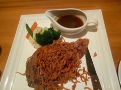 -LENBACH兰巴赫西餐啤酒坊(大连星海广场店)