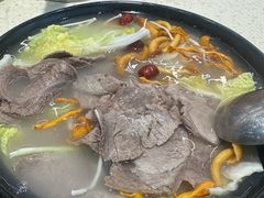 -九寨特色牦牛肉汤锅 羊肉汤锅