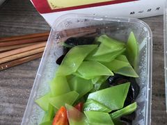 -宣海荣锅贴大王·陕味小吃集(钟楼店)