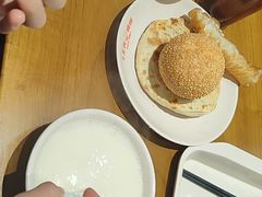-文武王氏烧饼·无矾油条(西溪路店)