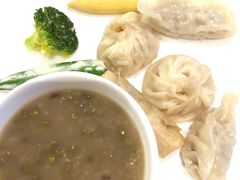 -圣丰索菲特·2 On 988 Café 自助餐厅