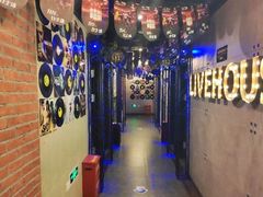 -唱吧麦颂KTV(西单华威潮铺街店)
