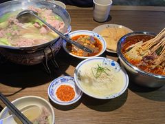 -肖四女乐山跷脚牛肉(南汇大学城生活广场店)