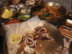 -草家酱蟹炭火烤肉店(珲春南路一店)