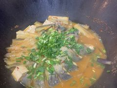 -老刘生态大鱼坊铁锅炖鱼(赛马场店)