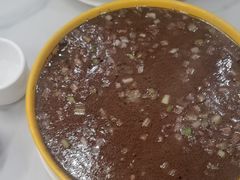 -一口猪海鲜浑锅·东北家常菜