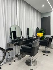 -U·NI SALON 造型