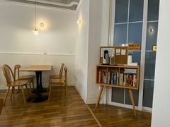 -Cafe Villa