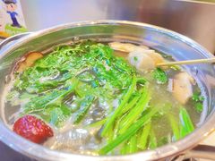 -百品聚旋转火锅(号外店)