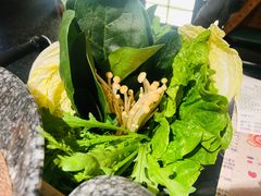蔬菜聚会-哥老官重庆美蛙鱼头(虹口龙之梦店)