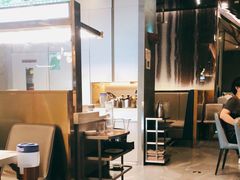 -海底捞火锅(长宁路龙之梦店)