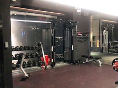 -TOP健身私教工作室(侨香店)