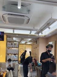-一東造型烫发染发