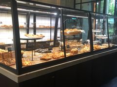 面包甜点陈列柜-81bakery(关山路店)