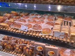 -巴黎贝甜(大宁国际商业广场店)