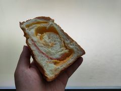 -沁屋面包店(人民东路店)