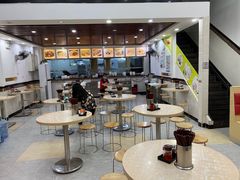 大堂-银记肠粉店(市二宫店)