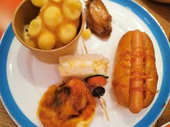 -咖啡苑自助餐厅·中国大饭店