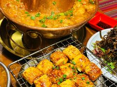 -雀舞云南菜(天津天河城购物中心店)