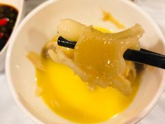 -鲜入围煮花胶鸡海鲜火锅