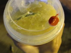 -奈雪的茶(华侨城创意园店)