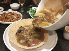 -万重锦·人文川菜馆(骡马市店)