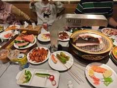 -山焱·炭火自助烤肉(周浦万达店)