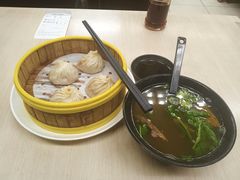 蟹粉小笼-王家沙点心店(南京西路总店)
