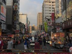 -六合夜市
