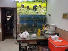-湖南人家湘菜馆(镇江路店)